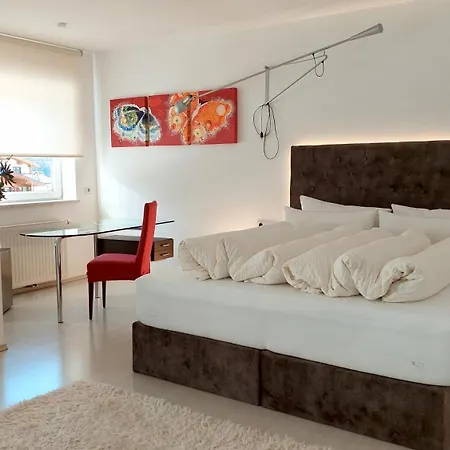 Royal Apartmanhotel 4*